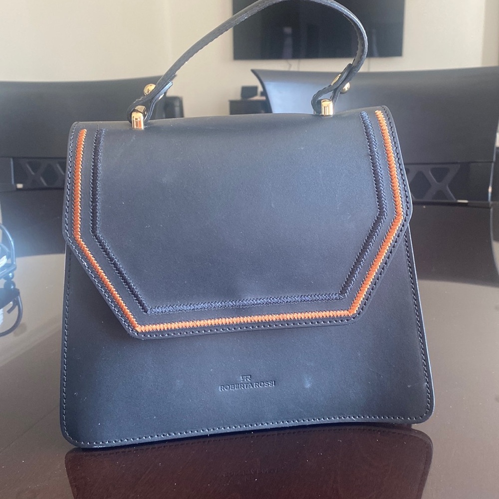 ROBERTA ROSSI black leather handbag
